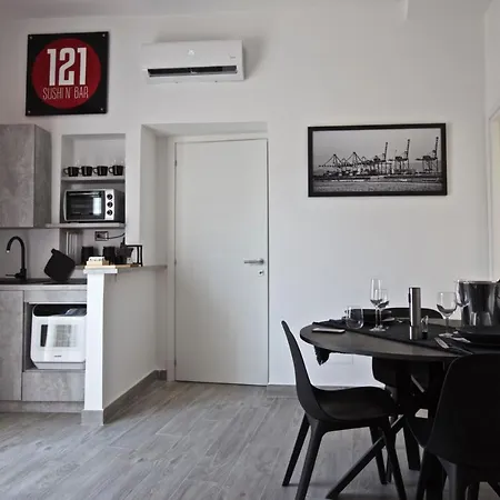 Scugnizzo Luxury Lägenhet *