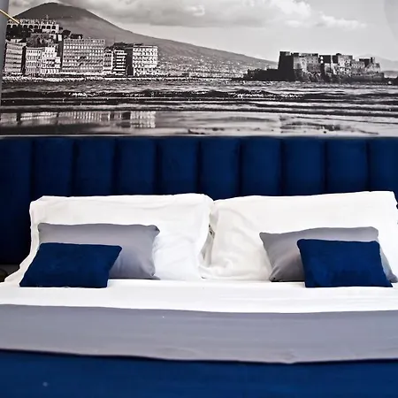 Scugnizzo Luxury * Naples