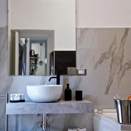 Apartment Scugnizzo Luxury Naples