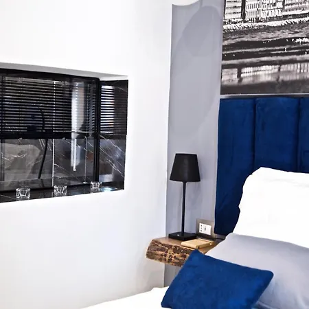 Apartment Scugnizzo Luxury Naples
