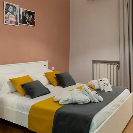 Scugnizzo Luxury * Неаполь