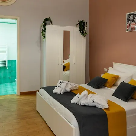 Scugnizzo Luxury Неаполь